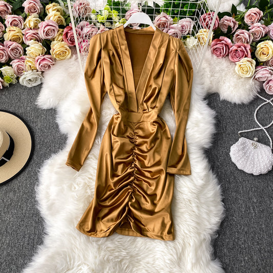 Slim look at the waist silk satin bread hip dress  3143
