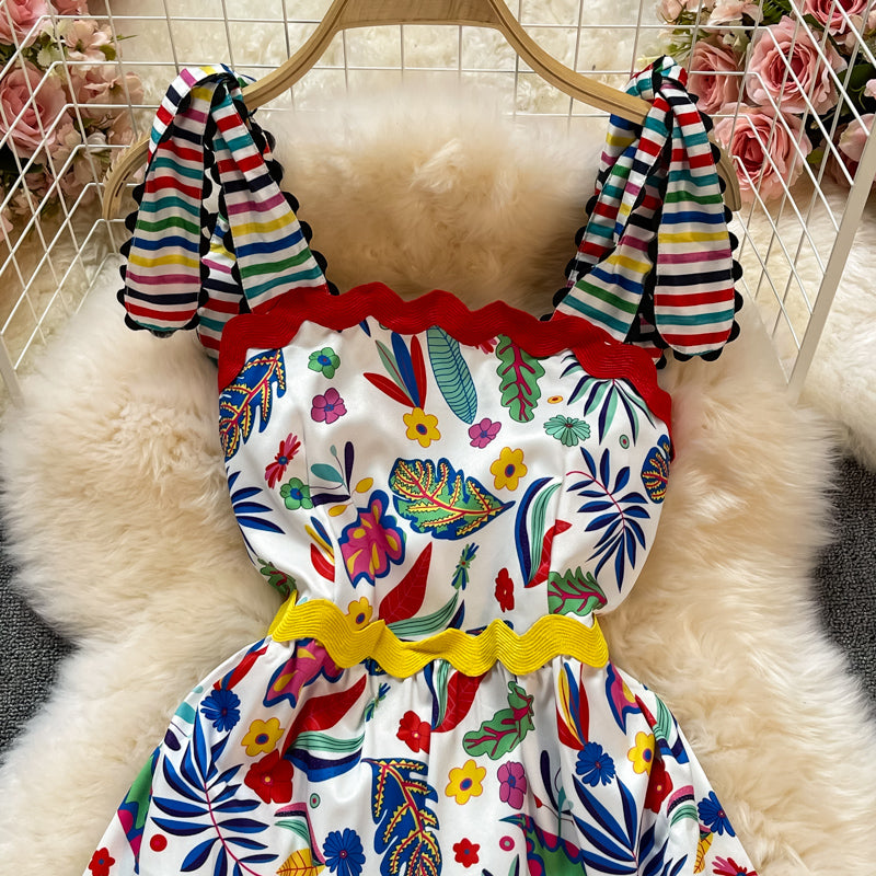Robe imprimée à taille fine et à bretelles, grande taille, 3321