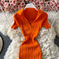 Robe vintage en tricot avec fermeture à la taille et aux fesses 2716