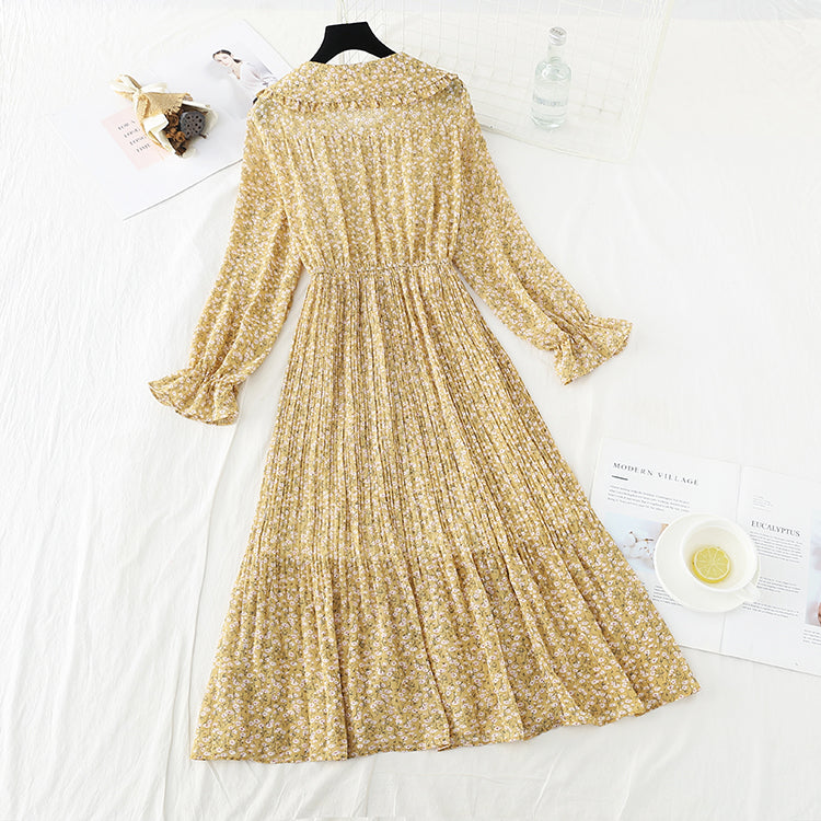 Salt and sweet lapel, small fragrant wind, Pleated Chiffon, broken flower skirt.  2392