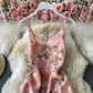 Robe en mousseline de soie à fleurs rose fendue avec volants irréguliers 3426