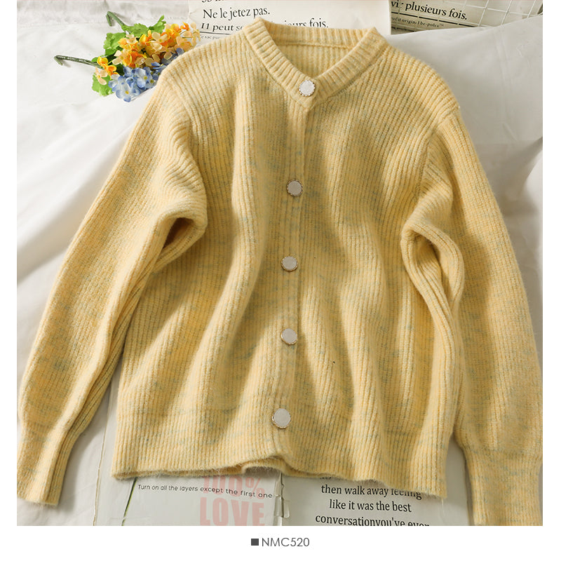 Pull femme ample fin simple boutonnage manches longues 1838