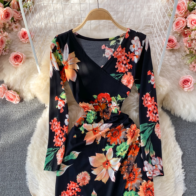 Robe portefeuille sexy à col en V et imprimé slim 2910