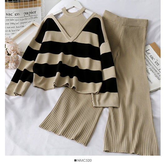 Pull en deux pièces avec col suspendu + pantalon large taille haute suspendu 1728