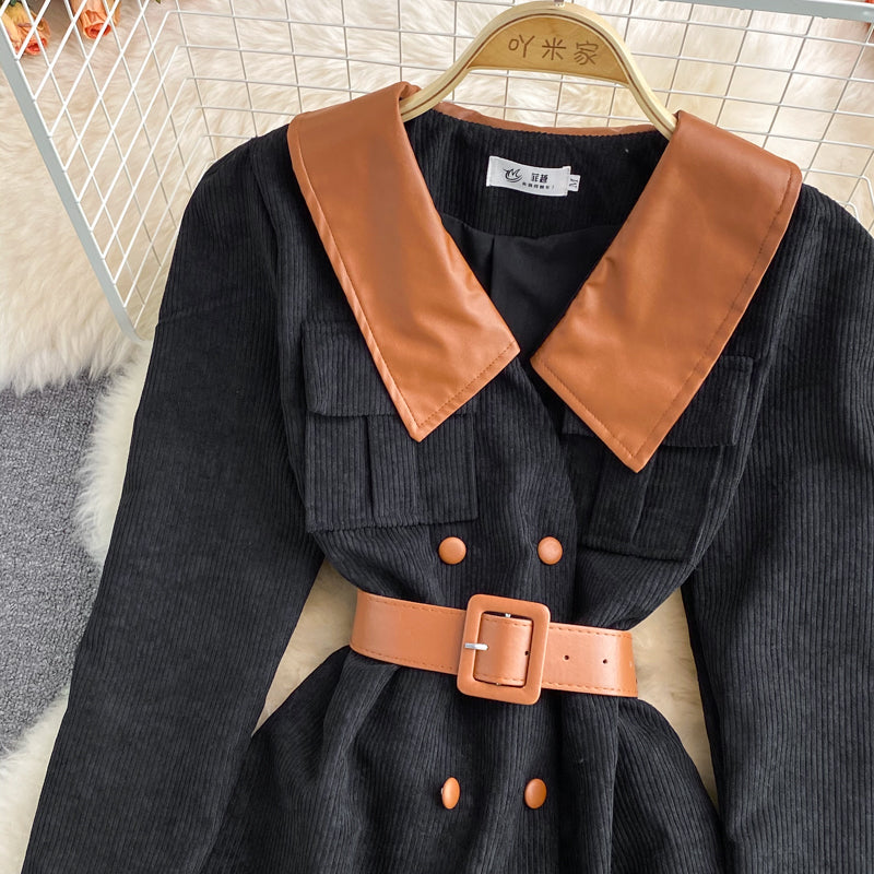 Robe à revers en velours côtelé Hepburn 3115