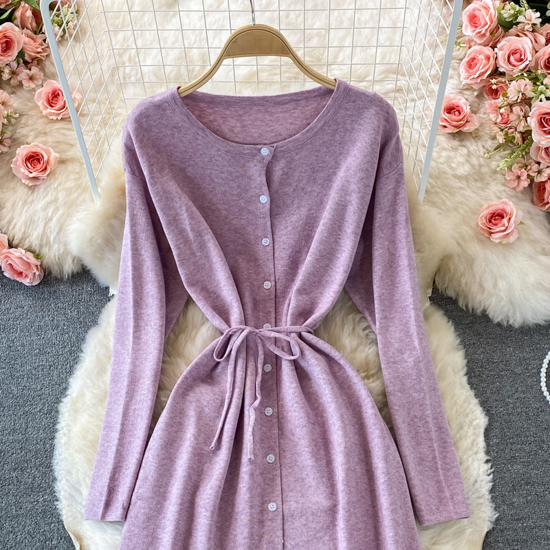 Robe pull en tricot à simple boutonnage et col rond, jupe 3075