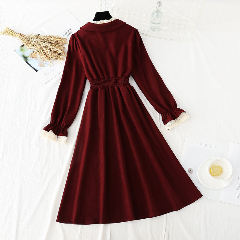 Lace stitching shows thin temperament. A-line skirt with waist closed  2223