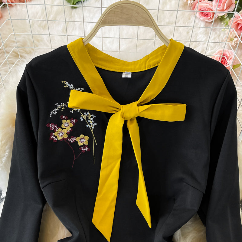 Vintage embroidered dress high end sleeve slim A-line skirt 3239
