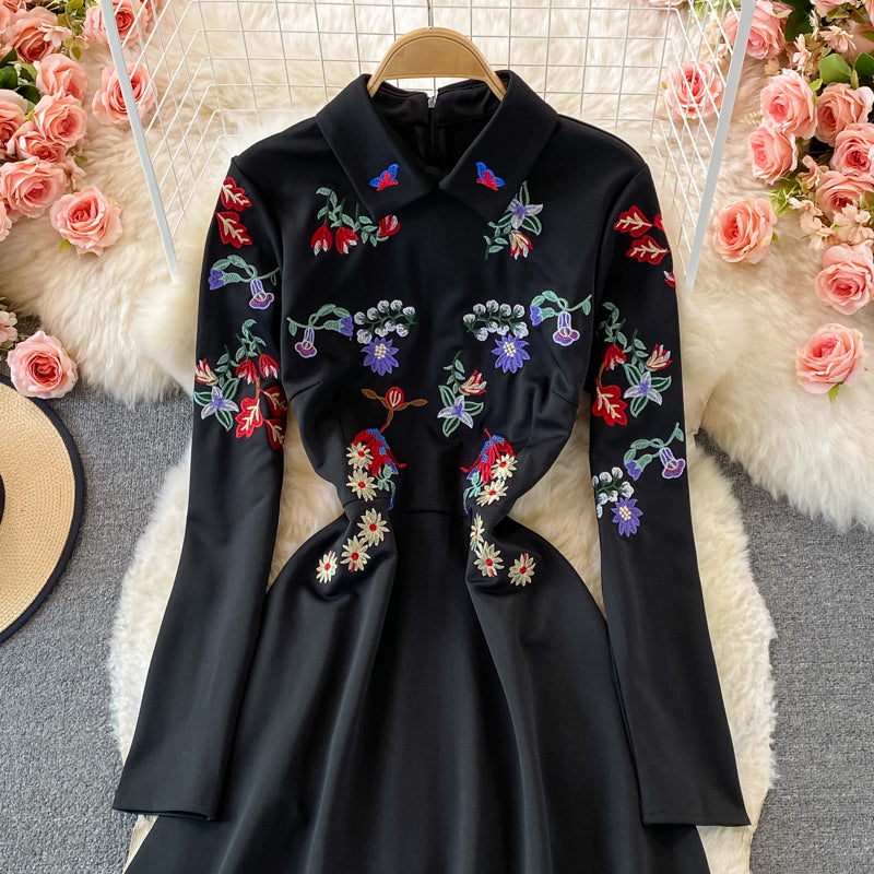 Robe brodée à revers haut de gamme au tempérament de célébrité 2916