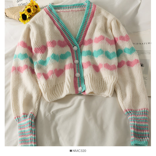 Pull slim court à imprimé coeur doux 1757
