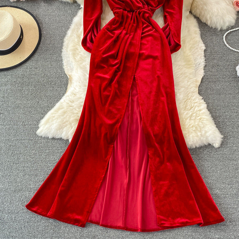 Robe en velours à col en V profond et fente sur les fesses 3240