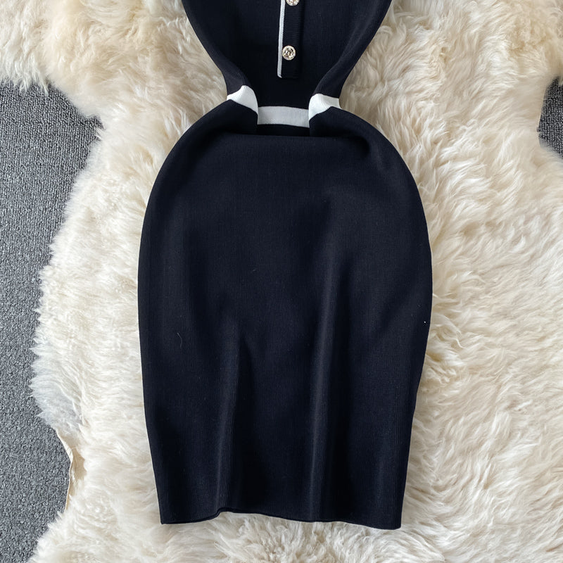 Robe cache-cœur en tricot à col rond et coupe slim 2975