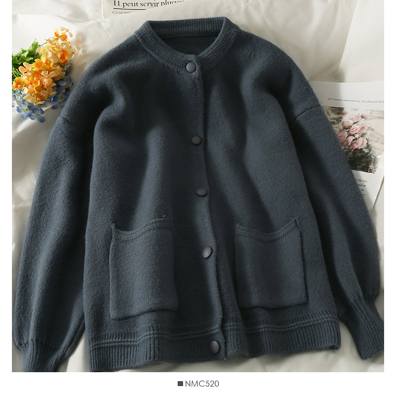 Pull col rond simple boutonnage ample et fin pour femme 1902