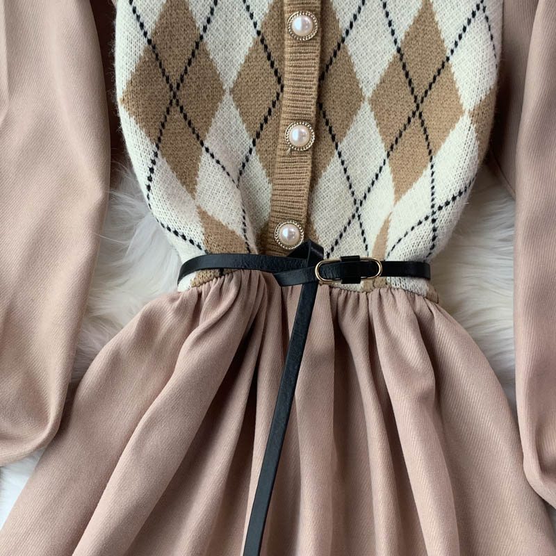 Robe en maille piquée en velours côtelé à col rond 3021