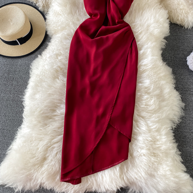 Robe sexy à bretelles irrégulières et décolleté en V avec soutien-gorge 3434