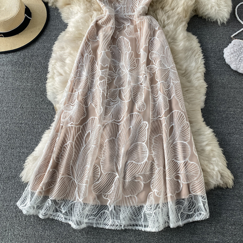 Nouvelle robe en dentelle à col rond pour fête, tempérament de célébrité 3296