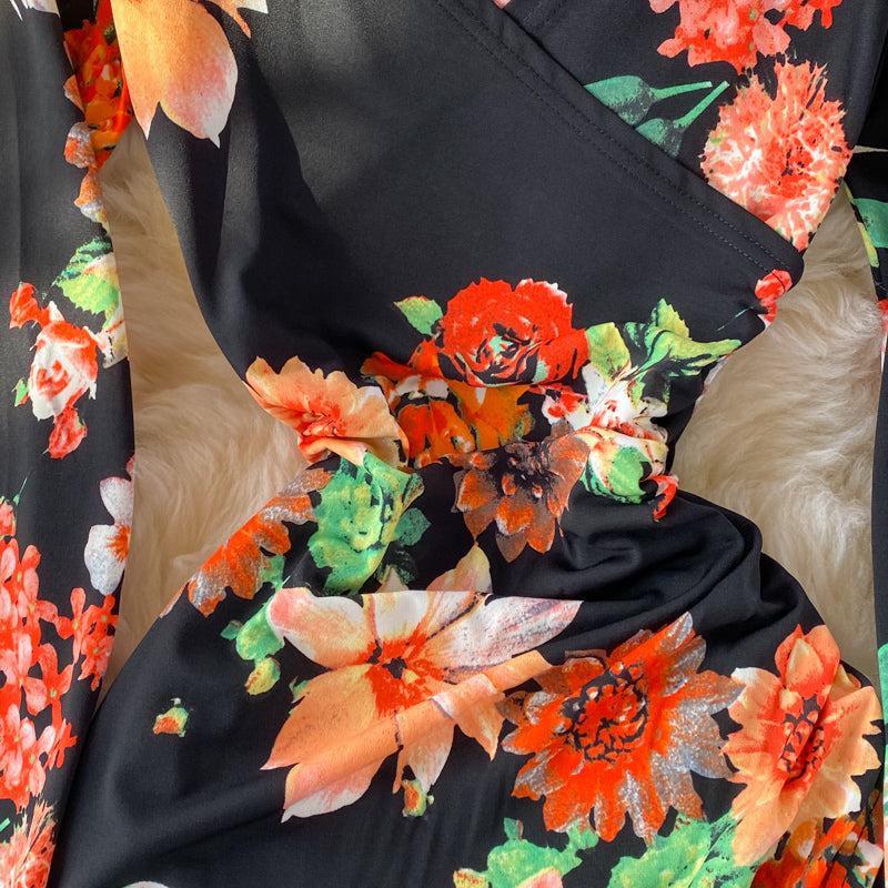 Robe portefeuille sexy à col en V et imprimé slim 2910