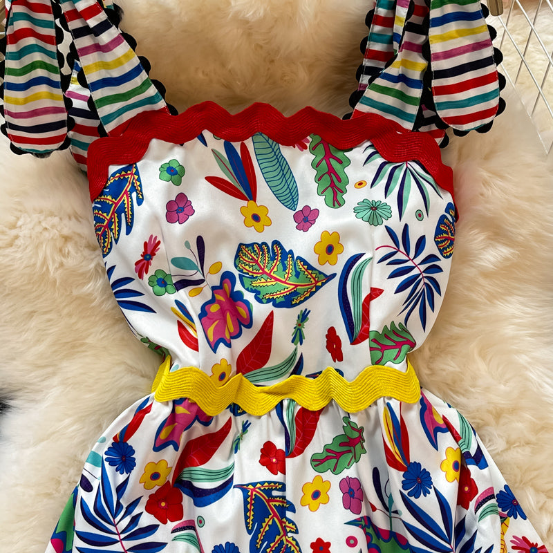 Robe imprimée à taille fine et à bretelles, grande taille, 3321