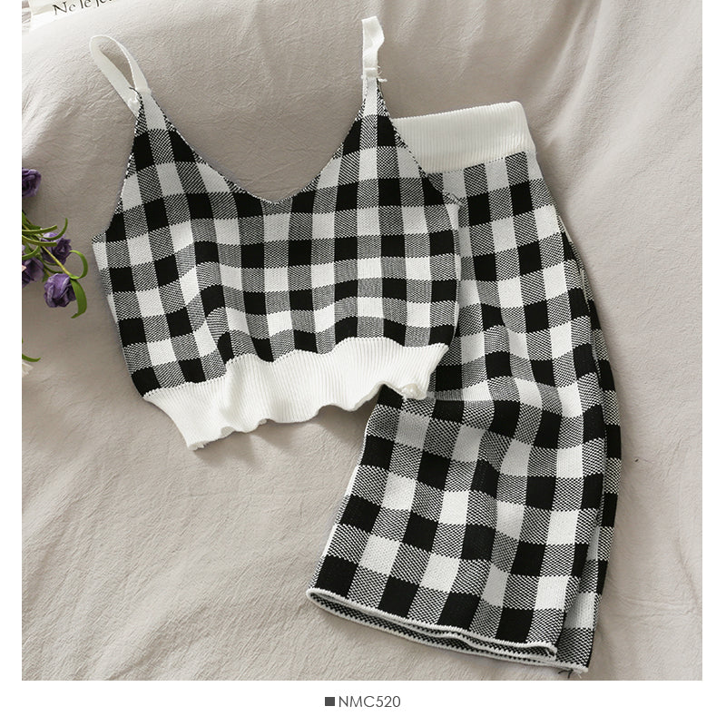 Gilet tricoté à col bas court et ouvert avec nombril, sac à taille élastique, jupe hanche 2543