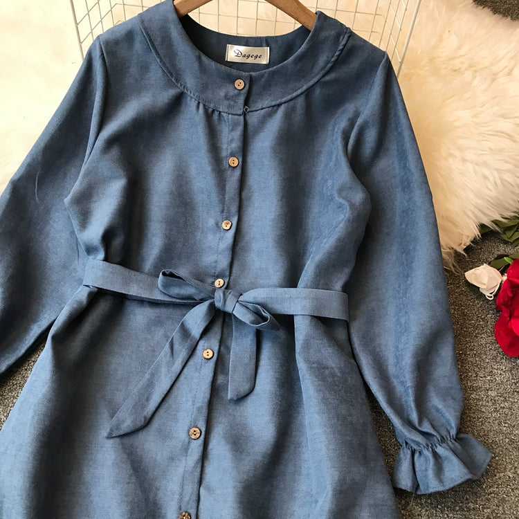 Robe à lacets à volants et taille haute à col rond 3398