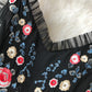Robe bouffante taille haute en maille fine brodée de fleurs 3397