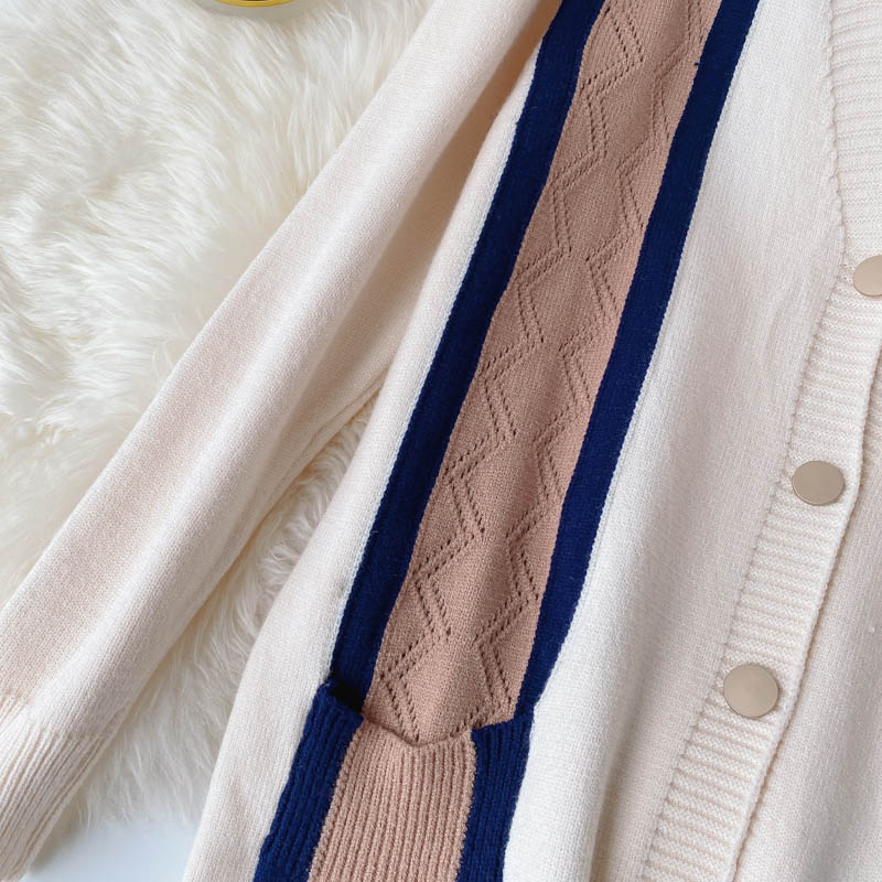Cardigan tricoté de style collège britannique pour femmes automne 1601