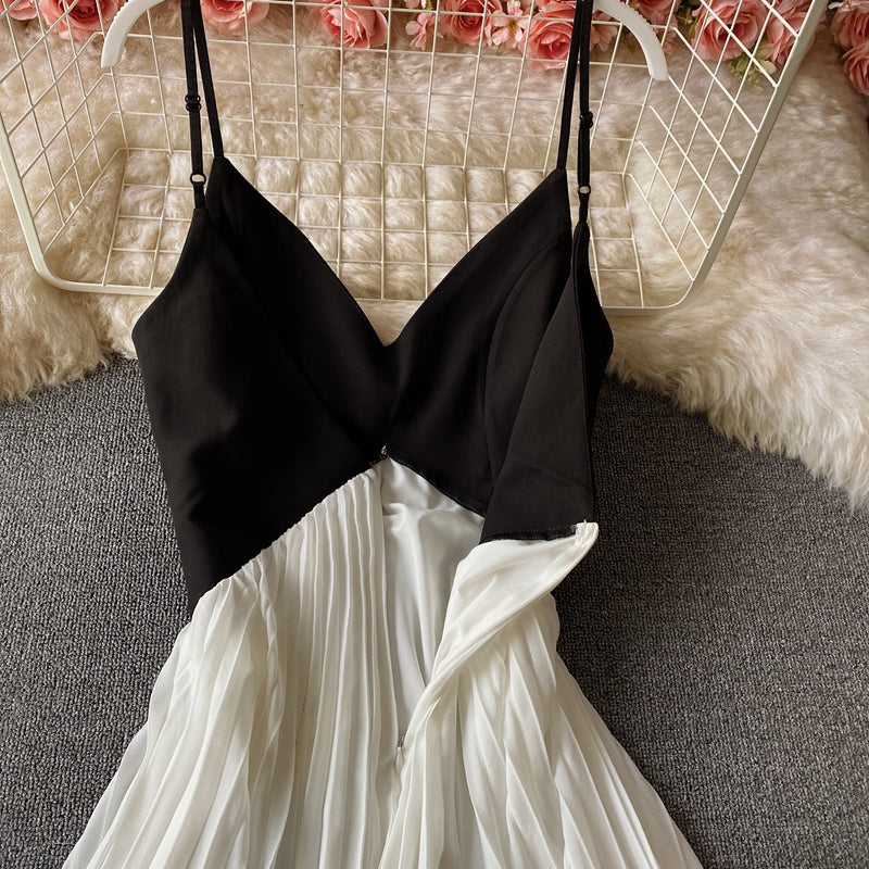 Suspender backless Pleated Dress super fairy big swing dress  2717