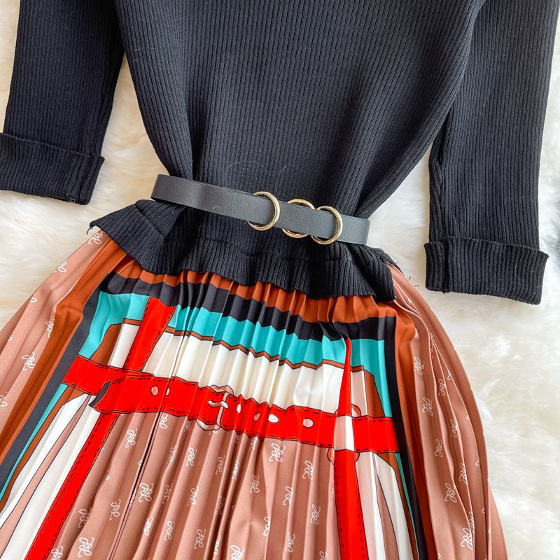 Robe plissée en patchwork de maille à col montant et contraste 3355