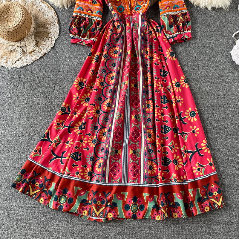 Robe à col en V avec broderie industrielle lourde 3187