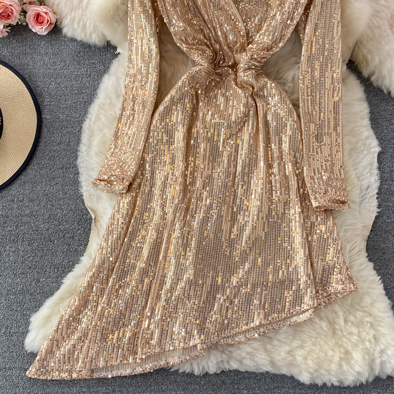 Robe sexy à paillettes irrégulières et col en V 3097