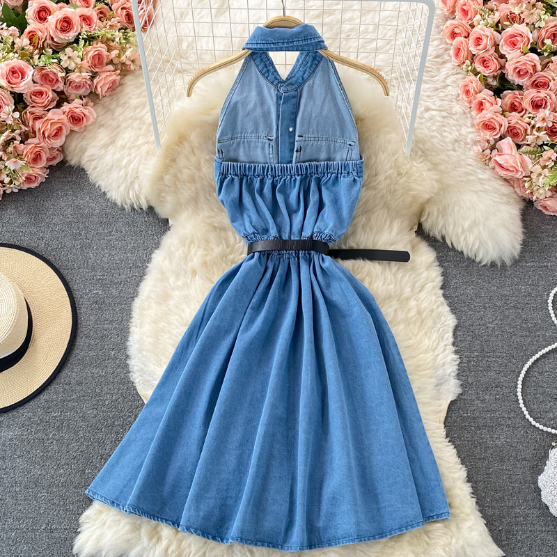 Robe mi-longue en jean sans manches à revers et dos nu 3213