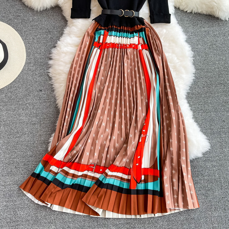Robe plissée en patchwork de maille à col montant et contraste 3355