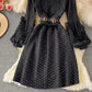 Robe à volants à col rond et taille haute 3003