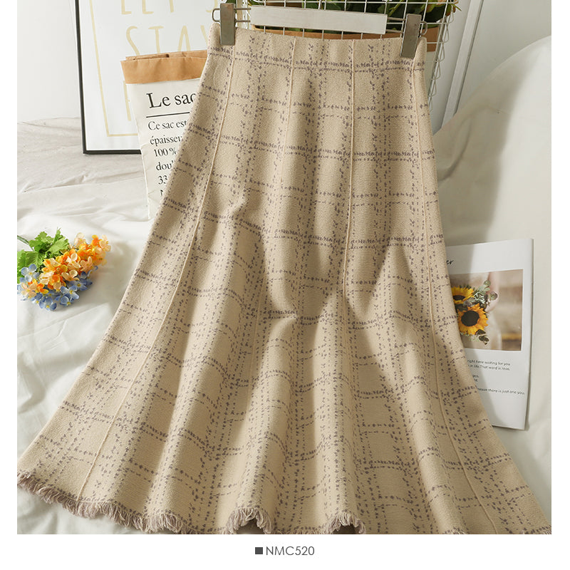 Slim Plaid medium length skirt with tassel Knit Skirt  2586