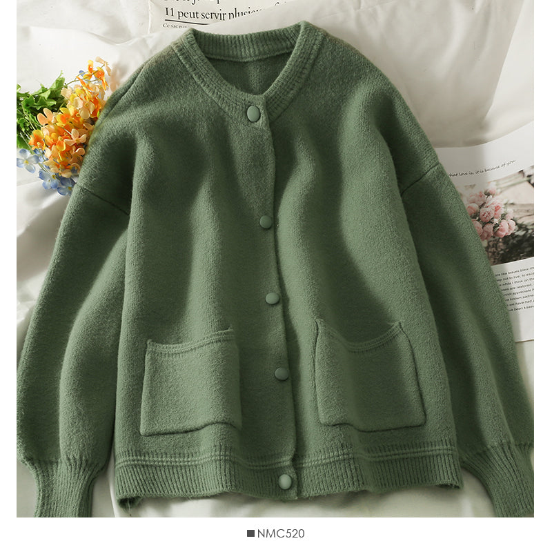 Pull col rond simple boutonnage ample et fin pour femme 1902