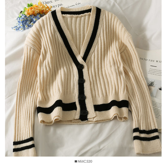 Pull ample et fin à rayures verticales vintage coréennes 1950