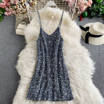 Robe sexy à bretelles fines et à sequins 2849