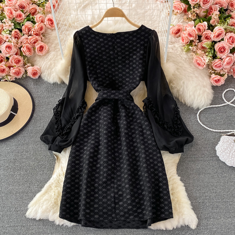 Robe à volants à col rond et taille haute 2920