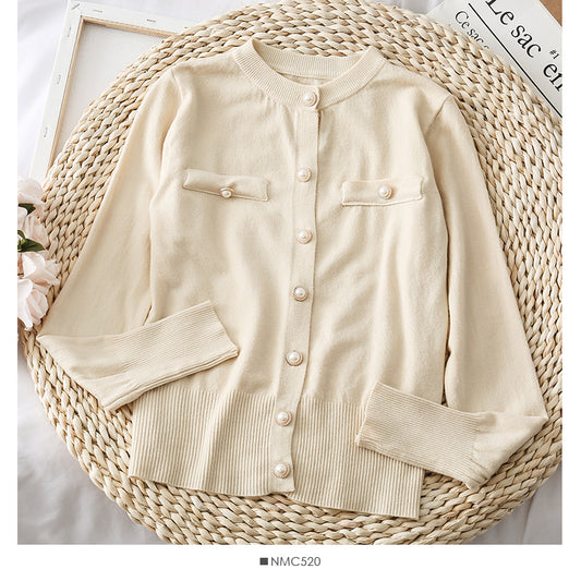 Pull-cardigan à col rond et simple rangée de boutons en perles 1865