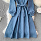 Robe en velours côtelé à manches longues et revers à manches bouffantes 3393