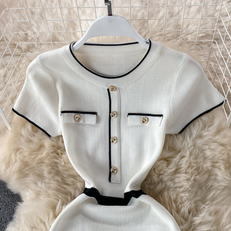 Robe cache-cœur en tricot à col rond et coupe slim 2975