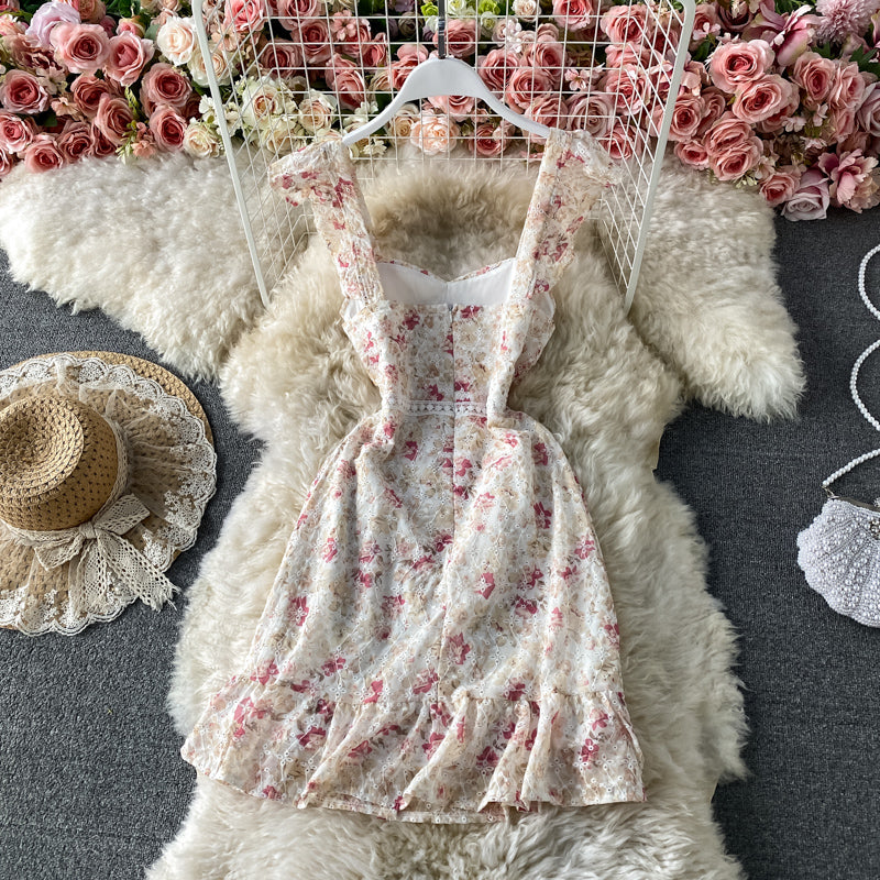 Robe fleurie brodée en dentelle avec bretelles 3313