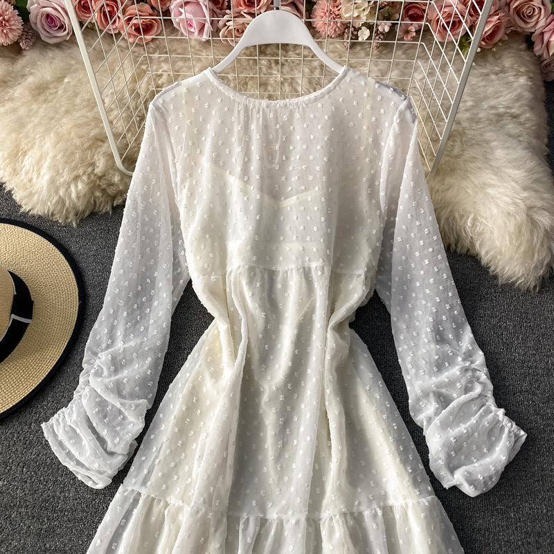 Robe en mousseline à taille étroite et manches longues 3029