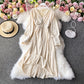 Robe noire vintage style Hepburn petite taille fermée en velours doré 2949