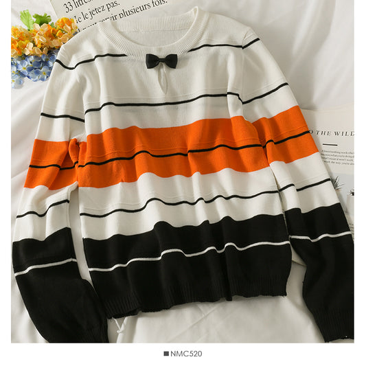 T-shirt ras du cou à manches longues et nœud rayé avec coutures contrastées 2062