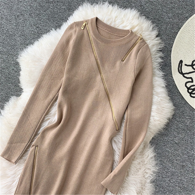 Robe en tricot col rond avec fessiers et jupe en laine à bas 3133