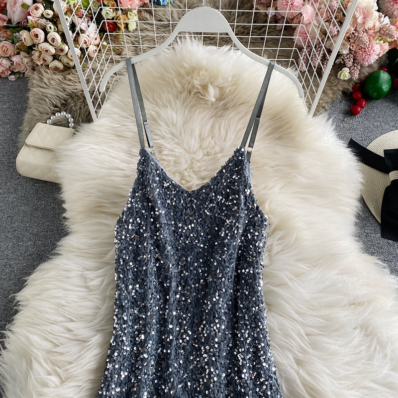 Robe sexy à bretelles fines et à sequins 2849