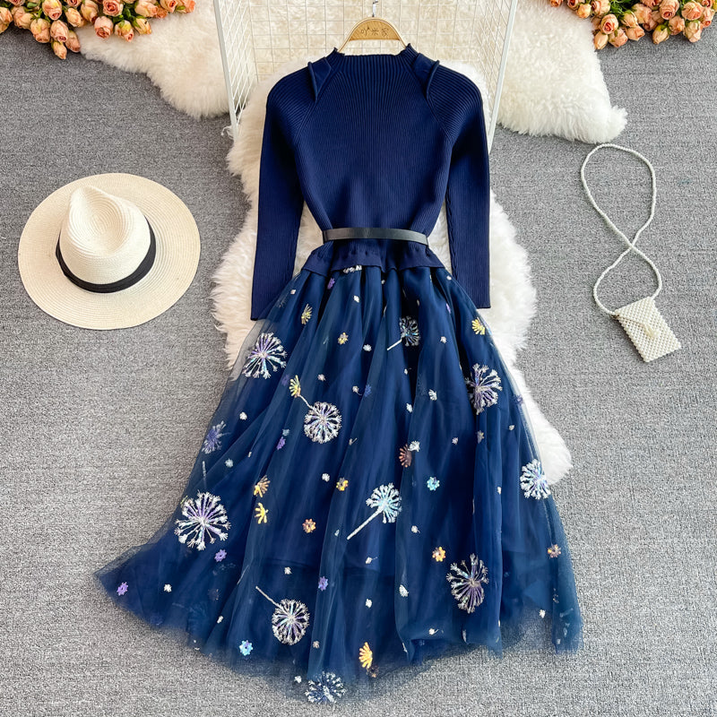 Robe en tricot à col montant et bas de tempérament de célébrité 2870