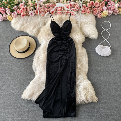Robe fendue à bretelles en velours 3050