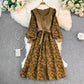 Robe fleurie à manches bouffantes en tricot vintage français 3390